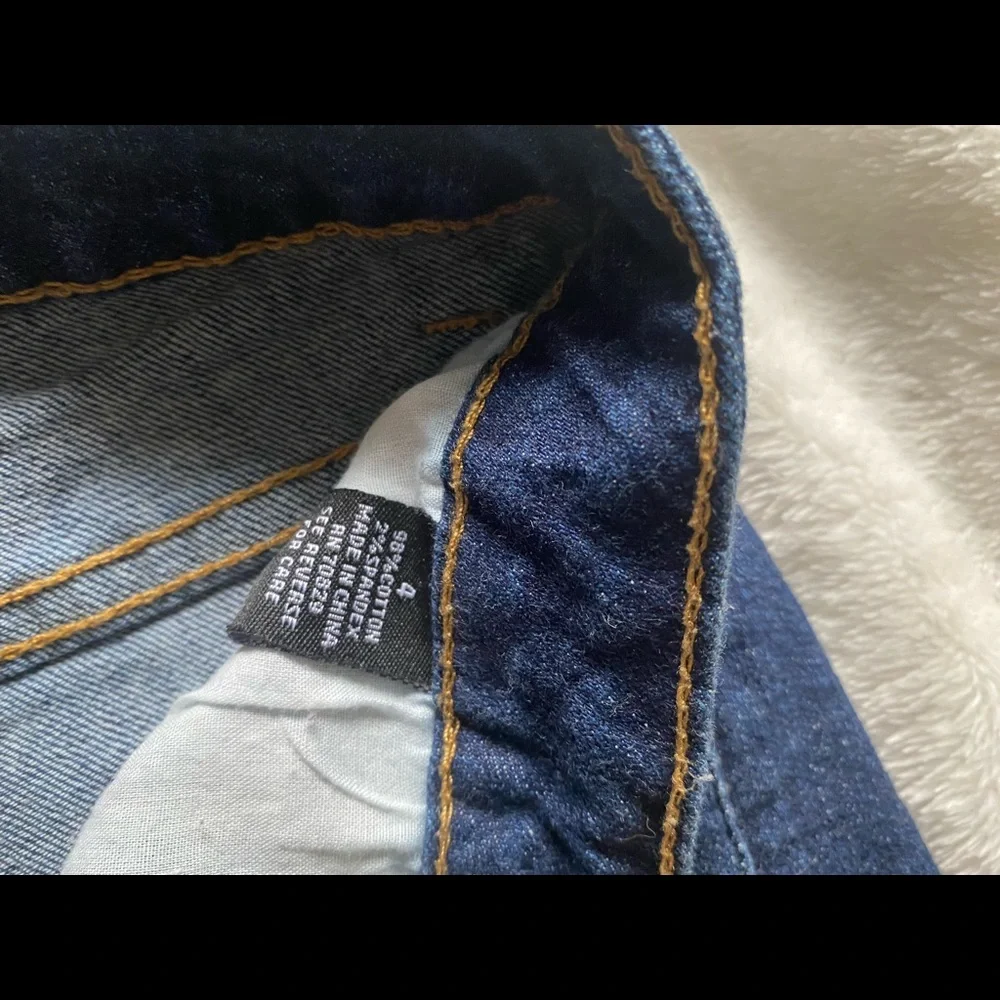 Blue Jean Shorts ♡︎♡︎ - Picture 4 of 4